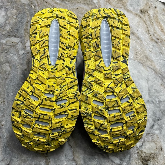 New Balance Women's Dynasoft Nitrel v5 Trail Running Shoes Size 7 D - Picture 10 of 11